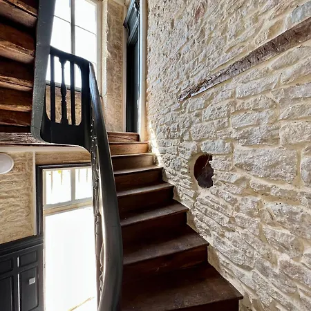 Au Porte De La Gastronomie